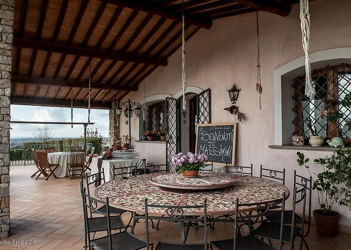 La Giulia Bed and Breakfast 4*